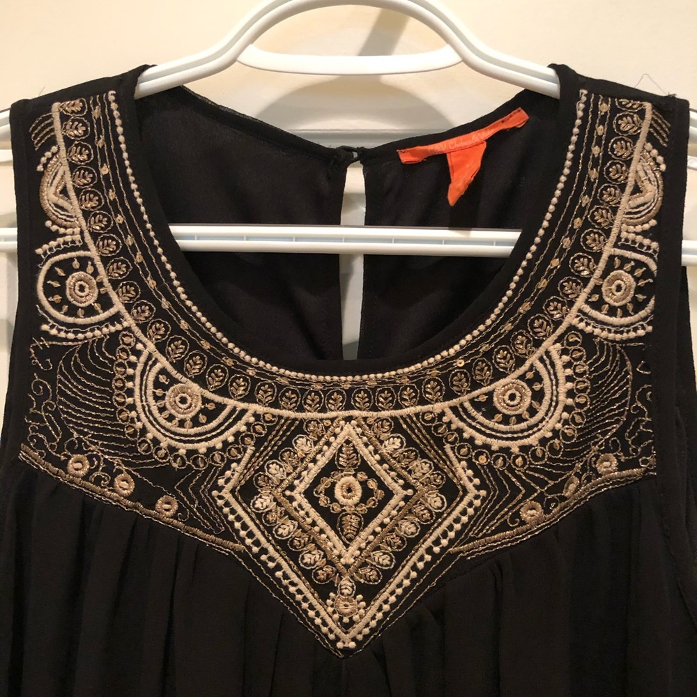 Dress - Picture 3 of 3
